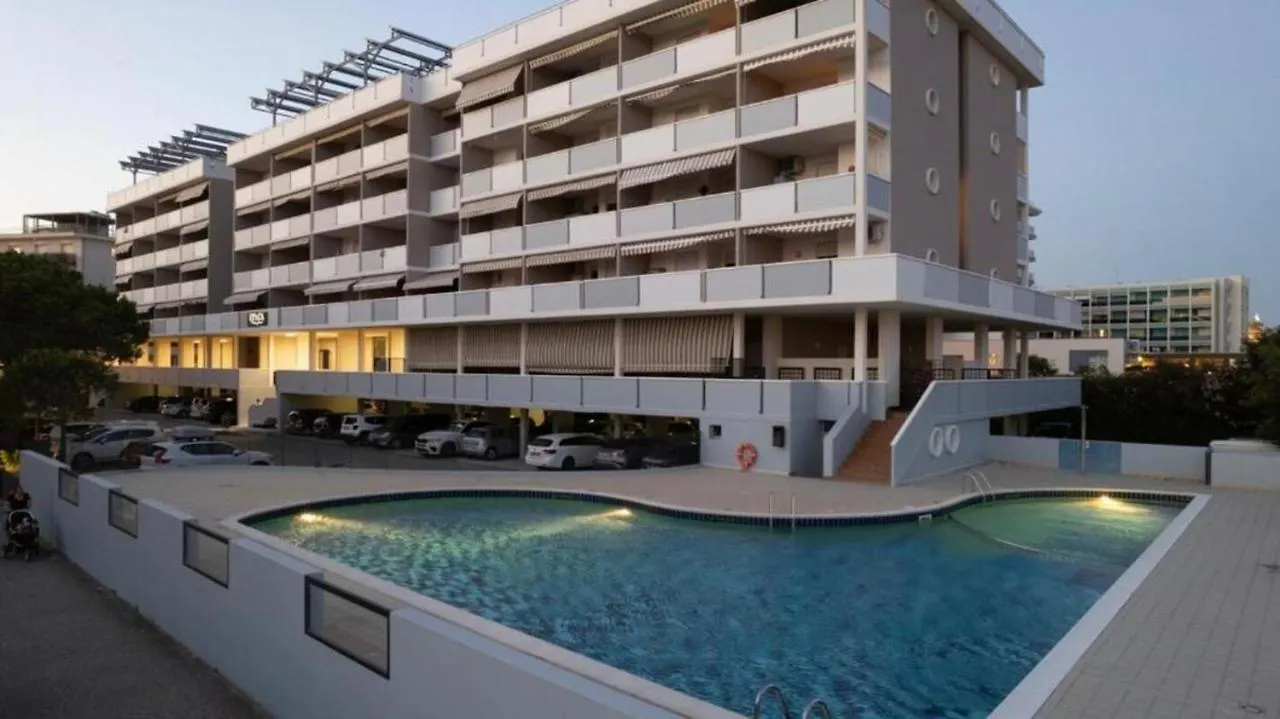 Bright Sea Front Apartment With Terrace - Beahost Bibione