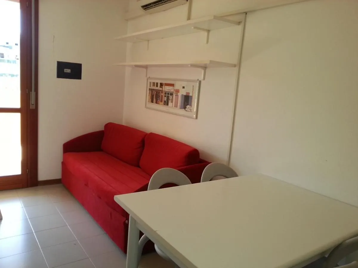 Bright Sea Front Apartment With Terrace - Beahost Bibione Italy