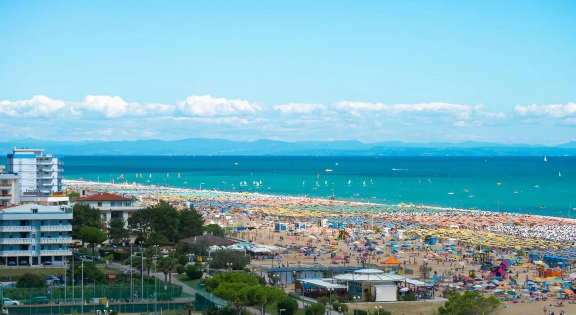 Bright Sea Front Apartment With Terrace - Beahost Bibione